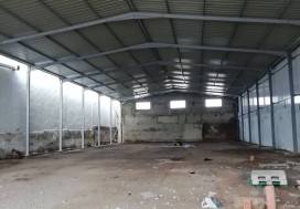 A LOUER LOCAL 1320/2320 M2 BIRINE