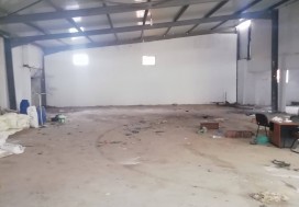 A LOUER LOCAL INDUSTR 1800 M2 TUN OUEST
