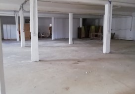 A LOUER LOCAL 1900 M2 R+2 TUNIS NORD