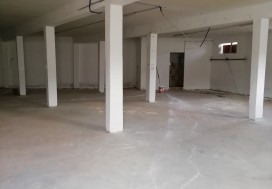 A LOUER LOCAL 1900 M2 R+2 TUNIS NORD