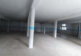 A VENDRE LOCAL 830/830M2 MAHDIA SUD
