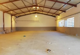 A LOUER DEPOT 500/700 M2 SOUSSE NORD