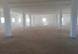 A LOUER LOCAL 1395/2000 M2 SOUSSE NORD