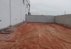 A LOUER LOCAL INDUST 1600/2514 M2 TU SUD