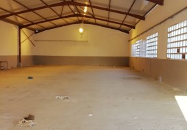 A LOUER DEPOT 500/700 M2 SOUSSE NORD