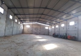 A VENDE LOCAL CHARP 1000/3000 M2 SFAX