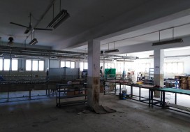 A L USINE CHAUSSURES 3896/2280 M2 SFAX