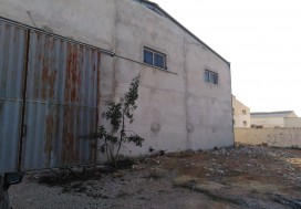 A VENDE LOCAL CHARP 1000/3000 M2 SFAX