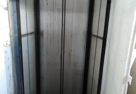 A L USINE CHAUSSURES 3896/2280 M2 SFAX