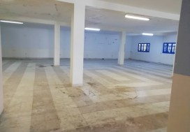 A LOUER LOCAL 500 M2 EN ETAGE CHARGUIA