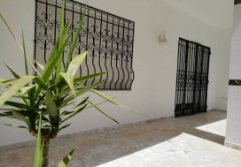 A VENDRE VILLA 340 M2 MANOUBA