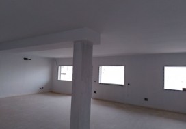 A LOUER LOCAL NEUF 990/501 M2 SFAX