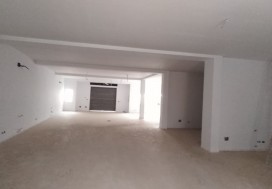 A LOUER LOCAL NEUF 990/501 M2 SFAX
