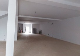 A LOUER LOCAL NEUF 990/501 M2 SFAX