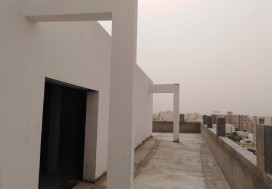 A VENDRE IMMEUBLE 1683 M2 R+5 A SFAX