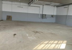 A LOUER DEPOT 1500/2000 M2 TUN SUD