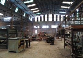 A VENDRE USINE MEUBLES 1734/2828 M2 SFAX