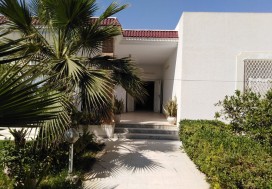 A VENDRE VILLA 370/950 M2 SFAX