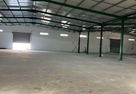 A LOUER DEPOT NEUF 2226/5000 M2 TU SUD