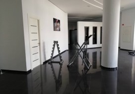 A LOUER IMMEUBLE HS 2400 M2 SOUSSE
