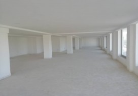 A LOUER LOCAL COMMERCIAL 2000 M2 SOUSSE