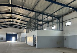 A LOUER LOCAL 1100/2257 M2 ZAGHOUAN