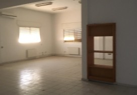 A LOUER LOCAL DEPOT 480 M2 CHARGUIA