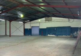 A LOUER LOCAL 3100/5000 M2 TUNIS OUEST