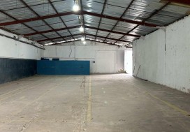 A LOUER LOCAL 3100/5000 M2 TUNIS OUEST