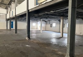 A V LOCAL 1400/2750 M2 ZAGHOUAN NORD