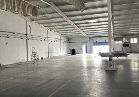 AL LOCAL  7000/15000 M2 TUNIS SUD