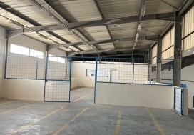 AL LOCAL 1465/2750 M2 ZAGHOUAN NORD
