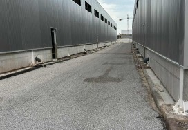 A LOUER LOCAUX NEUFS 3744/7000 M2 TU SUD