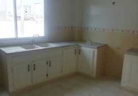 A LOUER APPART 75 M2 S2 1ER ET MONASTIR