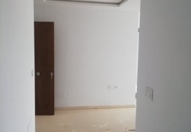 A VENDRE BUR 79.5 M2 4E ETAGE MONASTIR