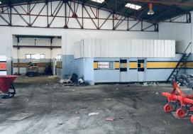 A VENDRE LOCAL 5149/10000 M2 TUN SUD