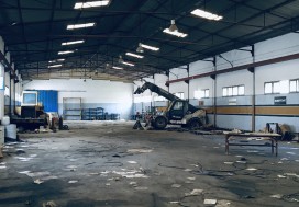 A VENDRE LOCAL 5149/10000 M2 TUN SUD