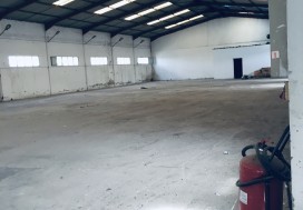 A VENDRE LOCAL 5149/10000 M2 TUN SUD