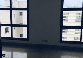 A L IMMEUBLE 1184 M2 LAC DE TUNIS