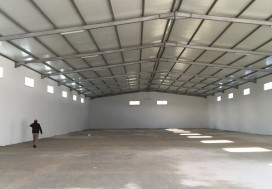 A VENDRE LOCAL COM 1320 M2 TUNIS SUD