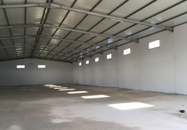 A VENDRE LOCAL COM 1320 M2 TUNIS SUD