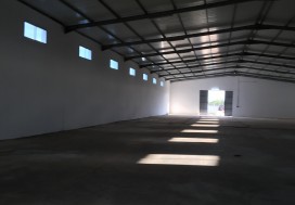 A VENDRE LOCAL COM 1320 M2 TUNIS SUD