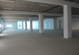 A LOUER LOCAL 3756 M2 TUNIS SUD