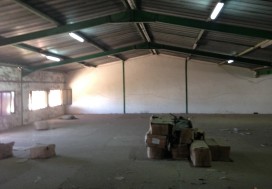 A LOUER DEPOT 1300 M/ 5000 M TUNIS SUD