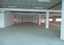 A LOUER LOCAL 3756 M2 TUNIS SUD