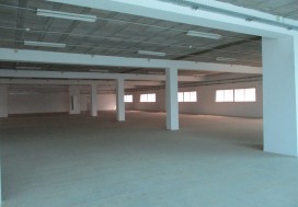 A LOUER LOCAL 3756 M2 TUNIS SUD