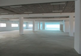 A LOUER LOCAL 3756 M2 TUNIS SUD