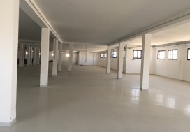A LOUER ETAGE INDUSTRIEL 3000 M2 TUNS SU