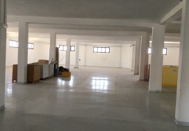 A LOUER ETAGE INDUSTRIEL 3000 M2 TUNS SU