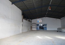 A LOUER LOCAL 4200 M2 TUNIS SUD